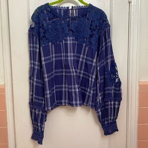 Free People Top - Size L